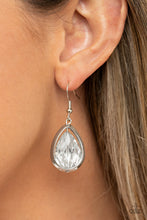 Load image into Gallery viewer, Drop-Dead Duchess - Silver
